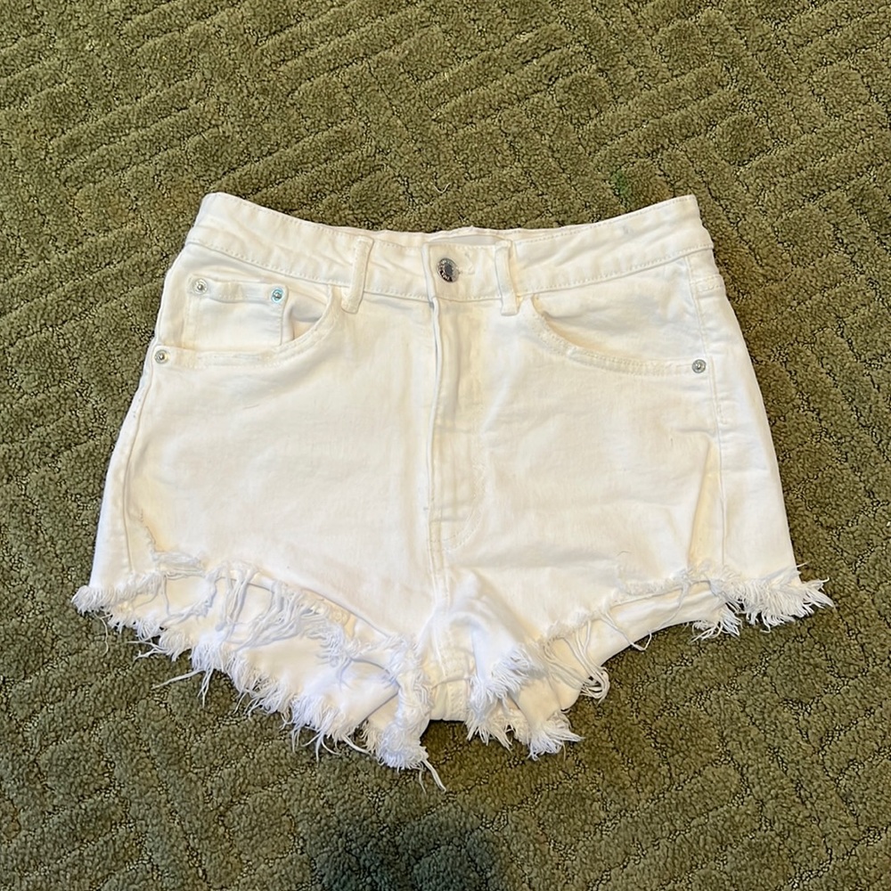 Zara HI-RISE white shorts